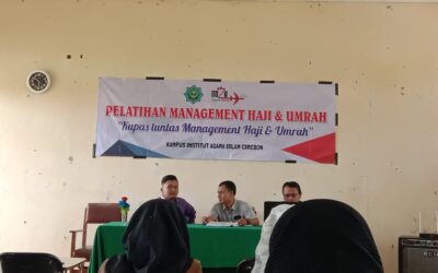 Mahasiswa IAI Cirebon Mengikuti Pelatihan Manajemen Haji dan Umroh by Travel Moza Trans